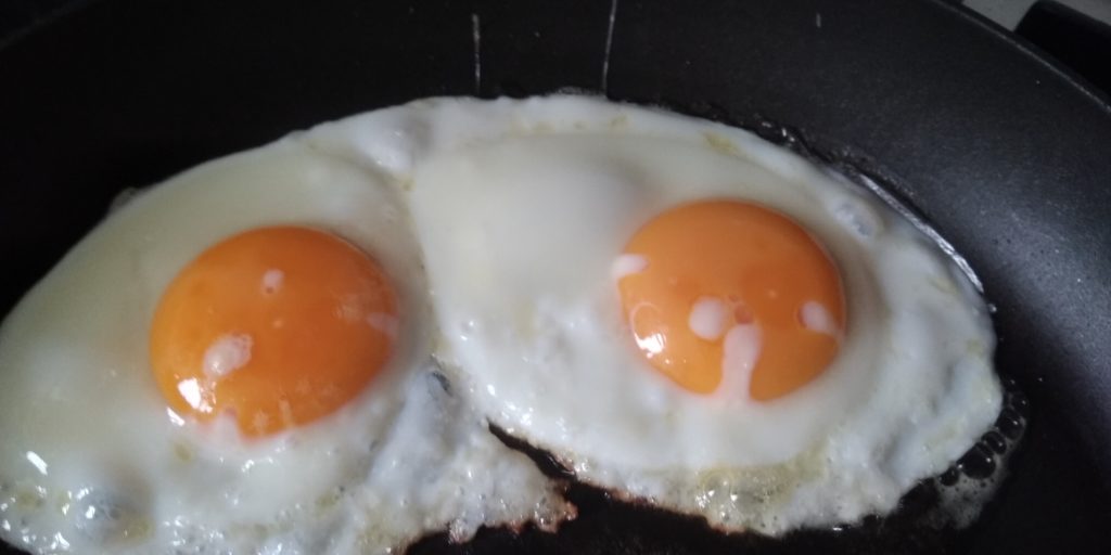Heel keto: gebakken eieren