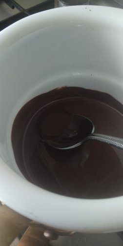 Chocolade au bain-marie smelten