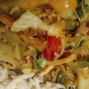 Keto nasi met kokos bloemkoolrijst