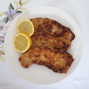 keto schnitzels met keto paneermeel