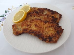 keto schnitzels met keto paneermeel