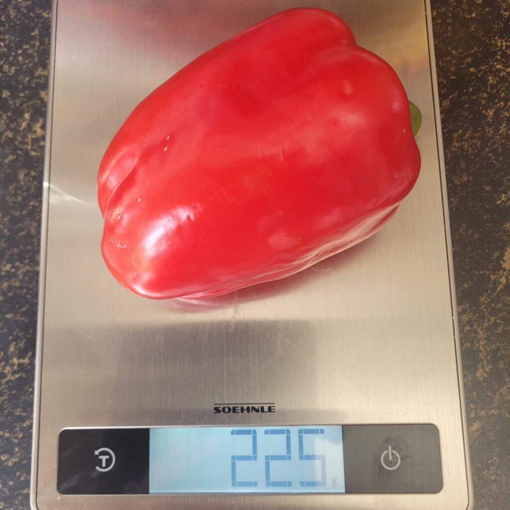 hoeveel weegt een rode paprika