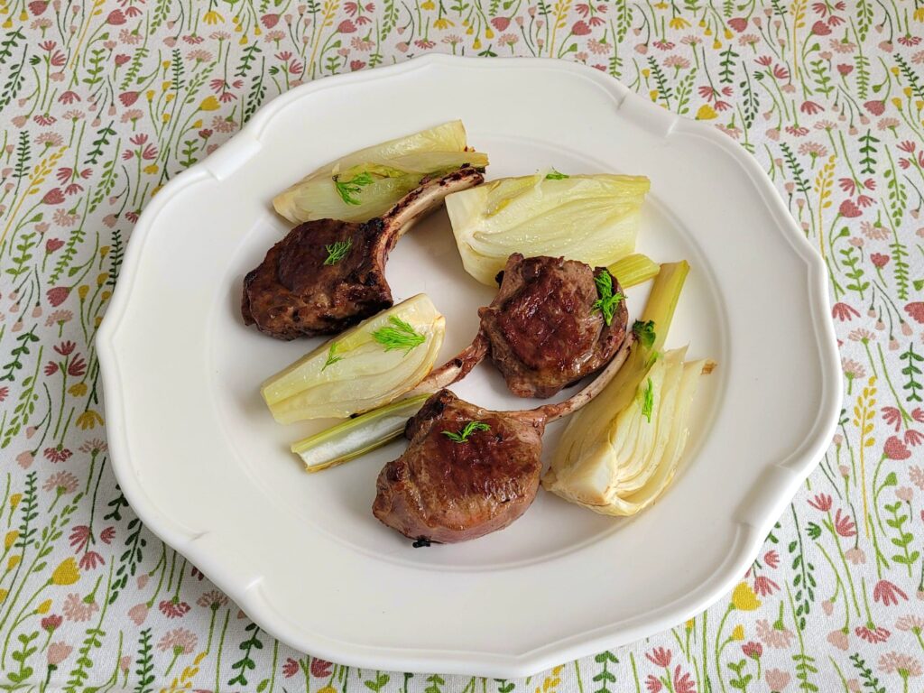 Gegrilde lamskoteletten met venkel