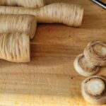 wortelpeterselie met afgensneden uiteinden