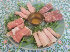 Vleeswarenschotel met coppa