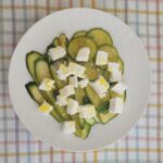 Gemarineerde courgette met Griekse kaas